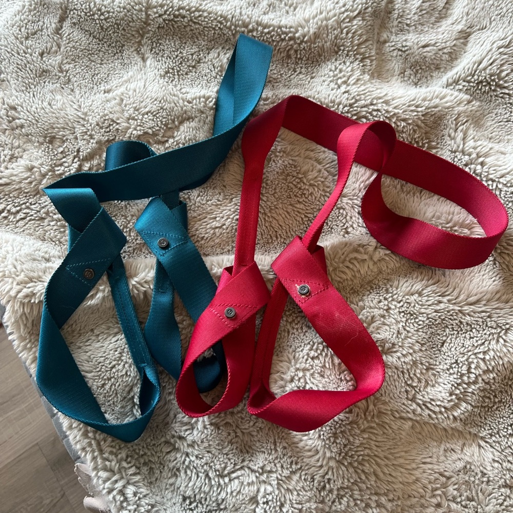 lululemon athletica Loop It Up yoga mat straps